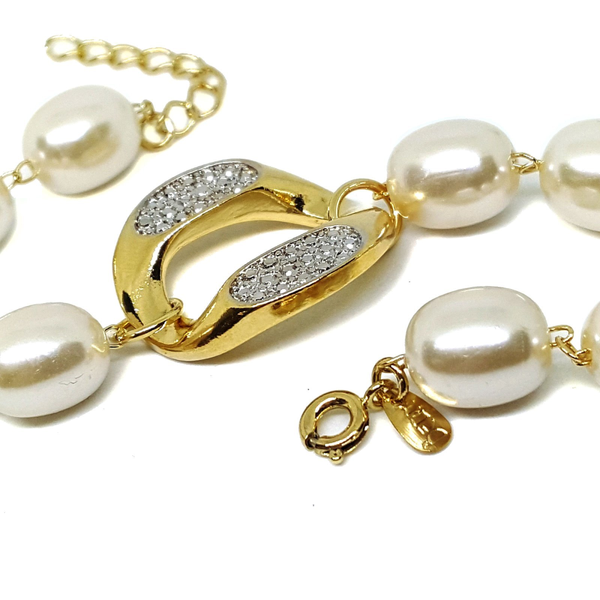 (1-0639-1-h5) Gold Overlay Link Pearl Bracelet 7.5"-8" adjustable length. 10mm Pearls.