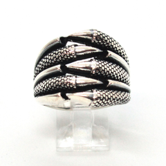 (2-5279-h9-2) Sterling Silver Men's Dragon Claws Ring with Black Accent.