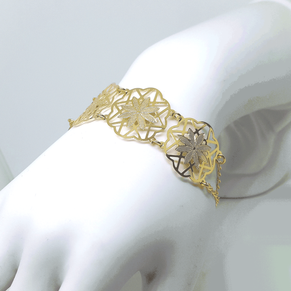 (mbra-627-h6-2) Gold Overlay Flower Shield Link Bracelet.