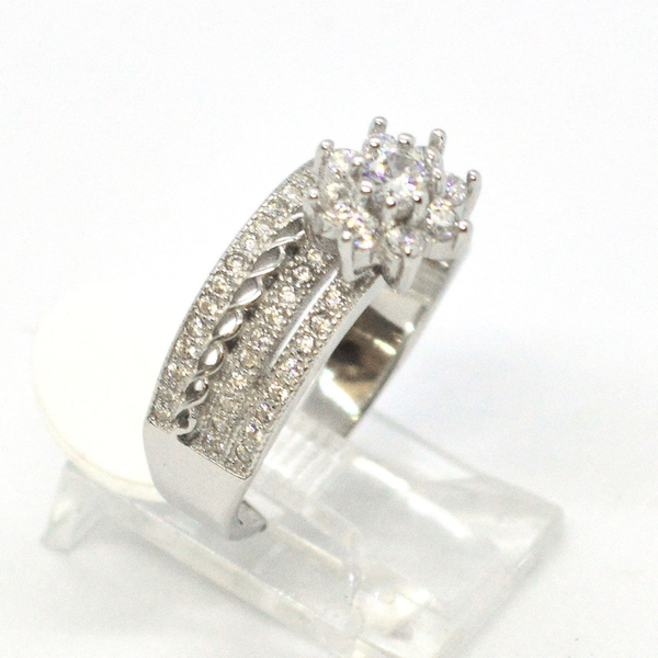 (2-5251-h9) Sterling Silver Women's Engagement Ring.