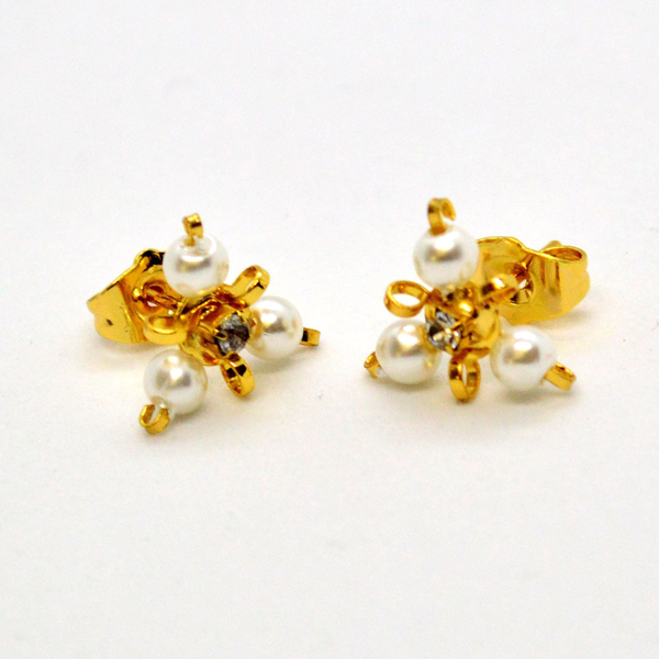 (1-1009-h9) Gold Overlay Triangular Pearl Earrings, 14mm.
