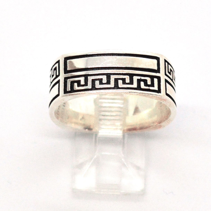 (2-5269-h9) Sterling Silver Men's Greek Design Squared Band Ring.
