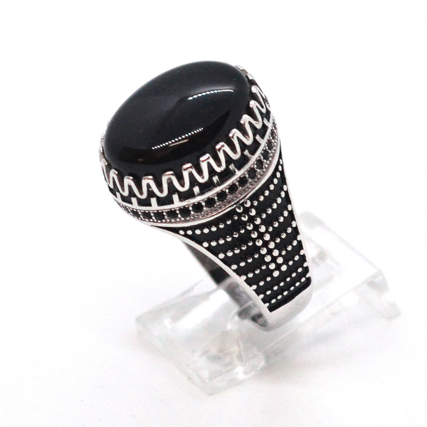 (2-5274-h9-2) Sterling Silver Men's Oval Black Onyx Ring.